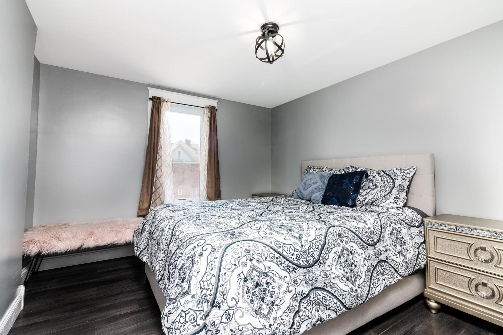 Sprawling 8Br Home Ideal For Large Groups In Niagara Falls Ny Niagarafallen Exteriör bild