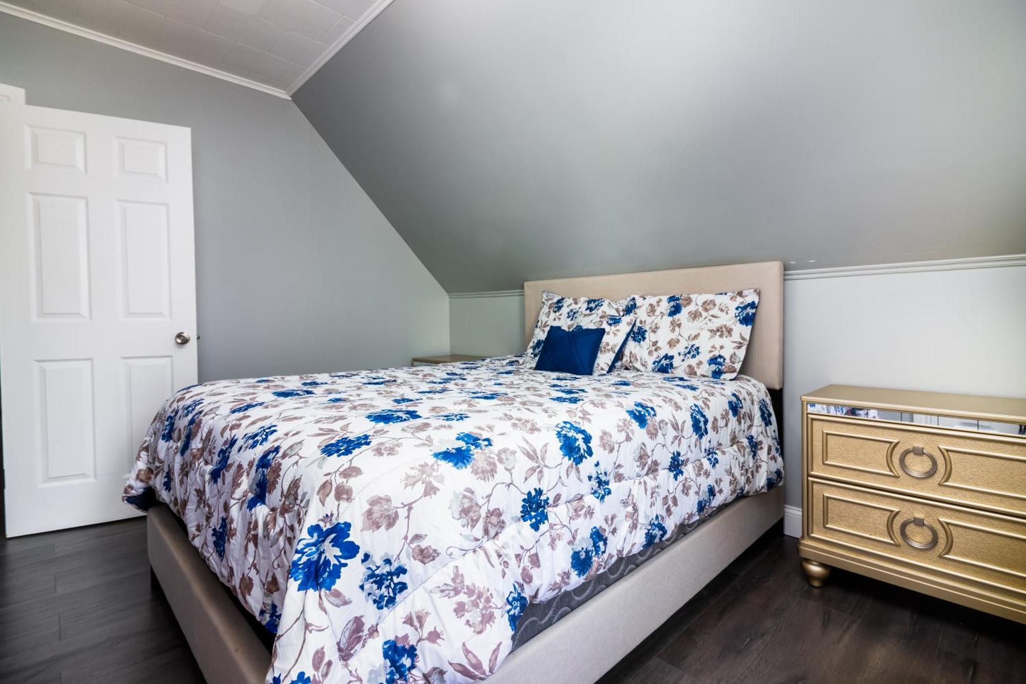 Sprawling 8Br Home Ideal For Large Groups In Niagara Falls Ny Niagarafallen Exteriör bild