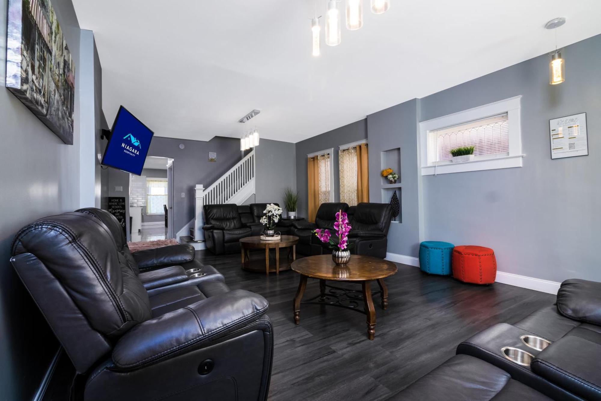 Sprawling 8Br Home Ideal For Large Groups In Niagara Falls Ny Niagarafallen Exteriör bild