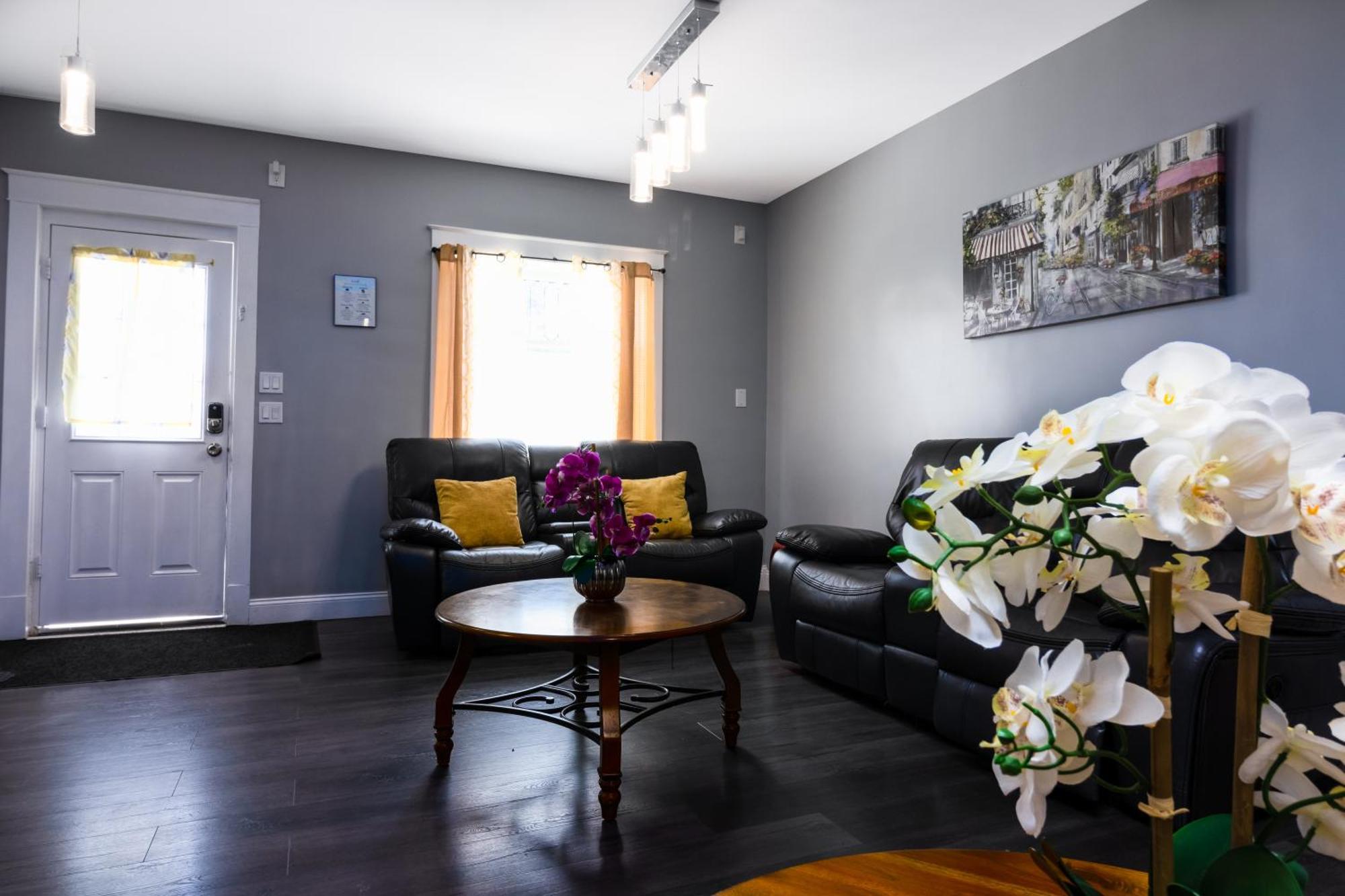 Sprawling 8Br Home Ideal For Large Groups In Niagara Falls Ny Niagarafallen Exteriör bild