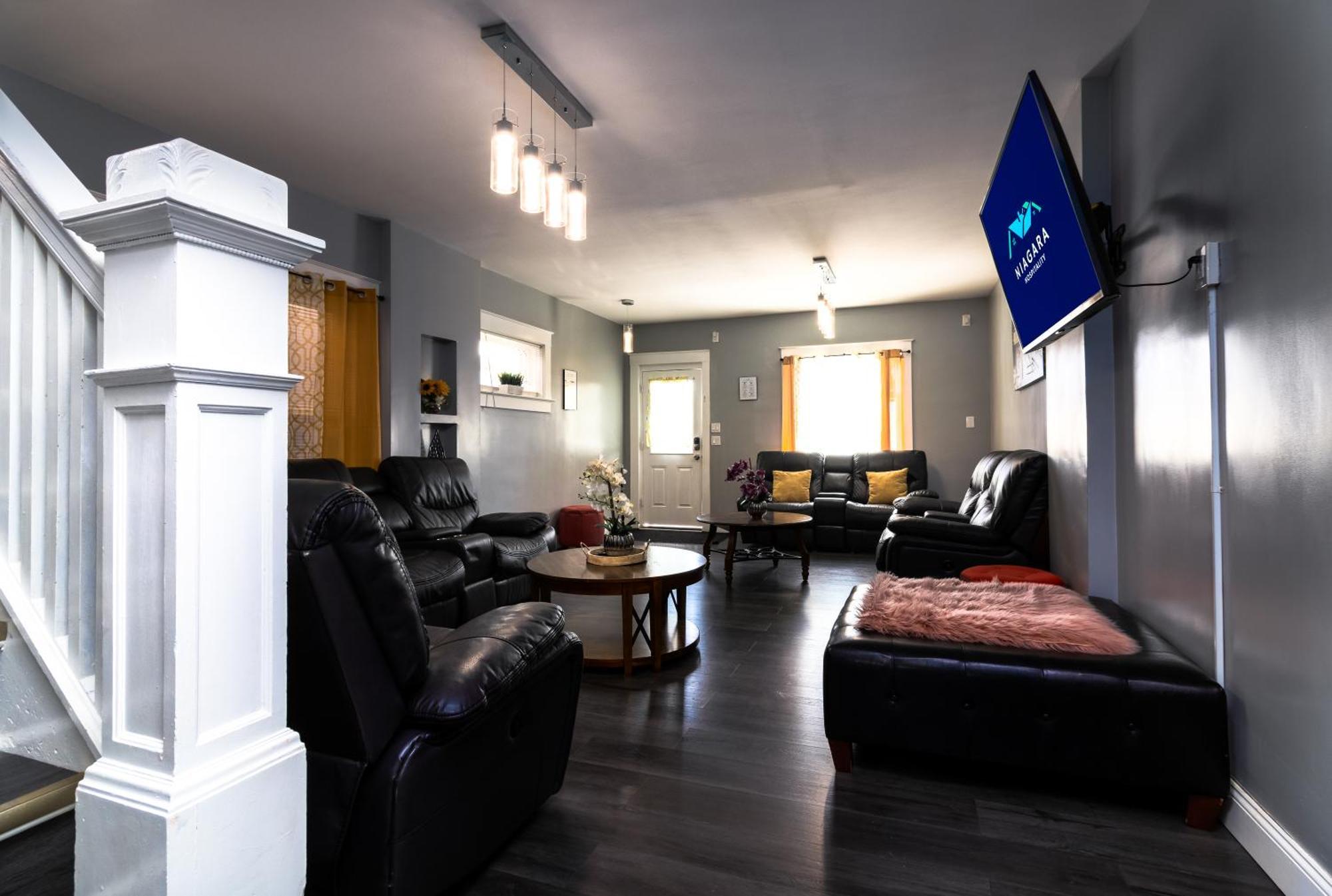 Sprawling 8Br Home Ideal For Large Groups In Niagara Falls Ny Niagarafallen Exteriör bild