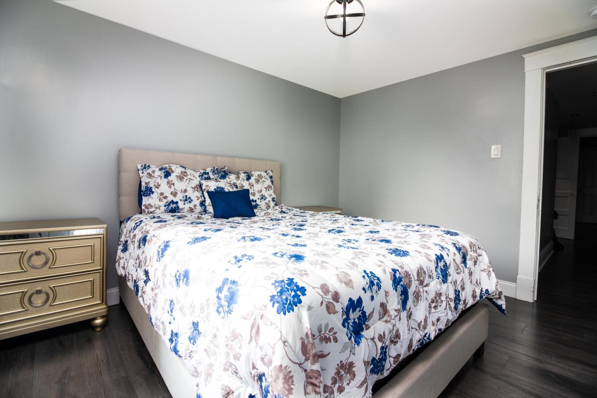 Sprawling 8Br Home Ideal For Large Groups In Niagara Falls Ny Niagarafallen Exteriör bild